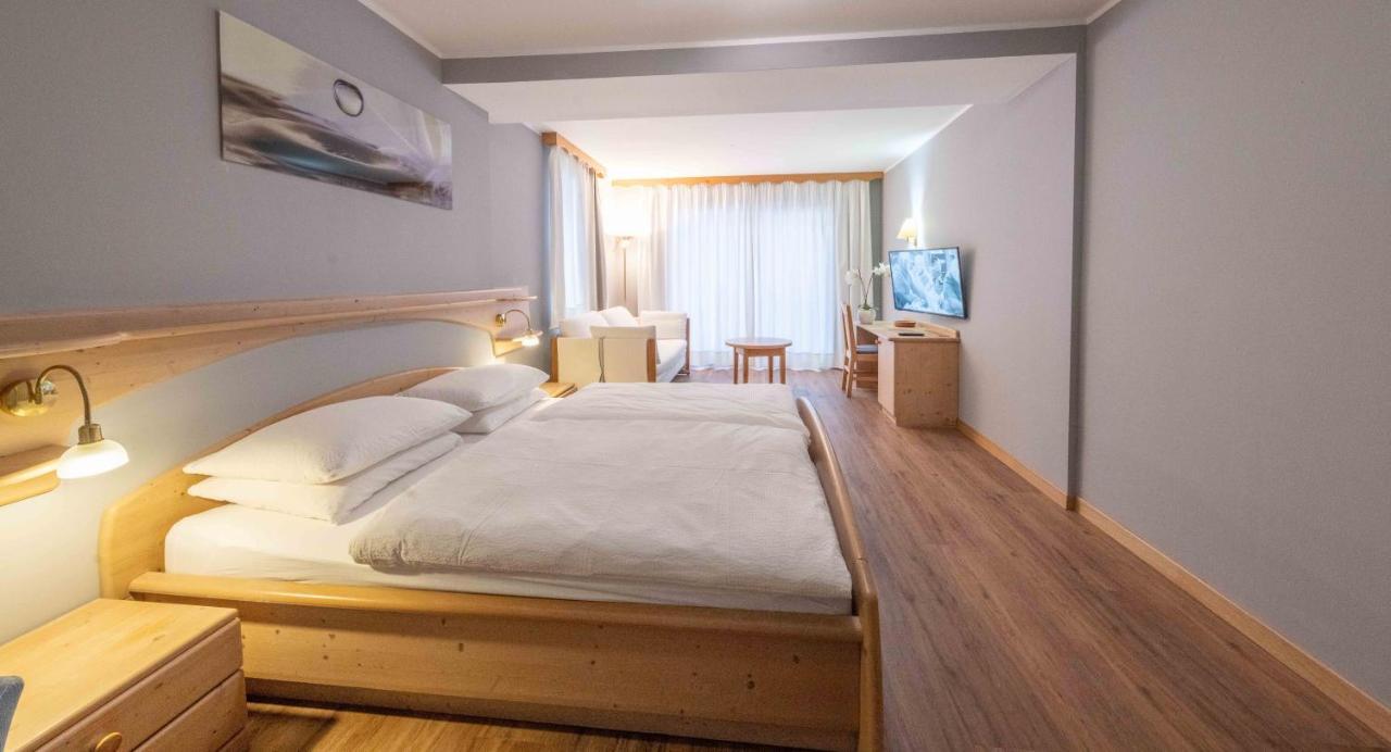 Hotel Hellweger Campo Tures Exterior foto