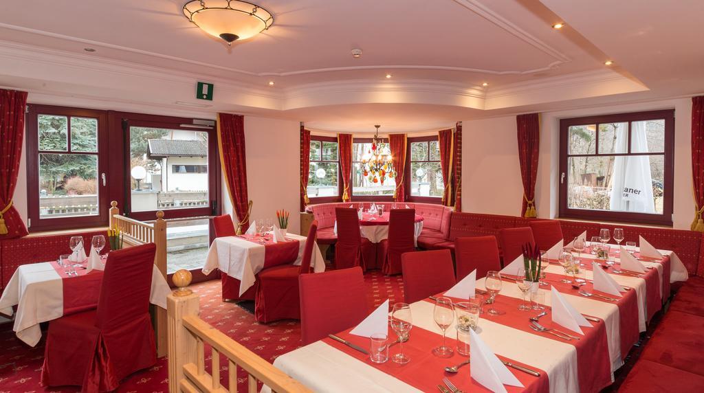 Hotel Hellweger Campo Tures Exterior foto